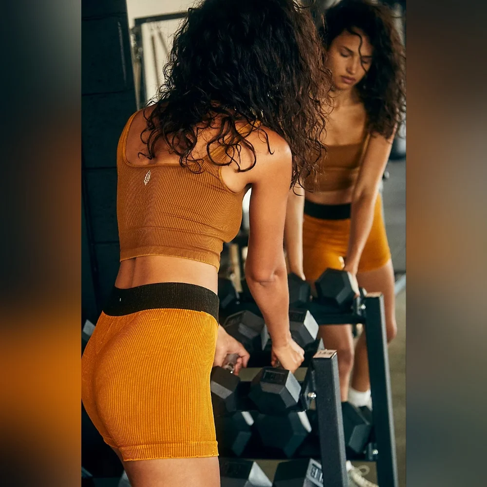 NEW FREE PEOPLE Happiness Runs Square Neck Tank size XS/S - Picture 9 of 11